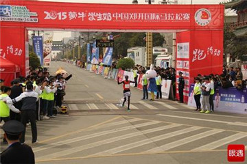 优秀大学生记者崔杰作品